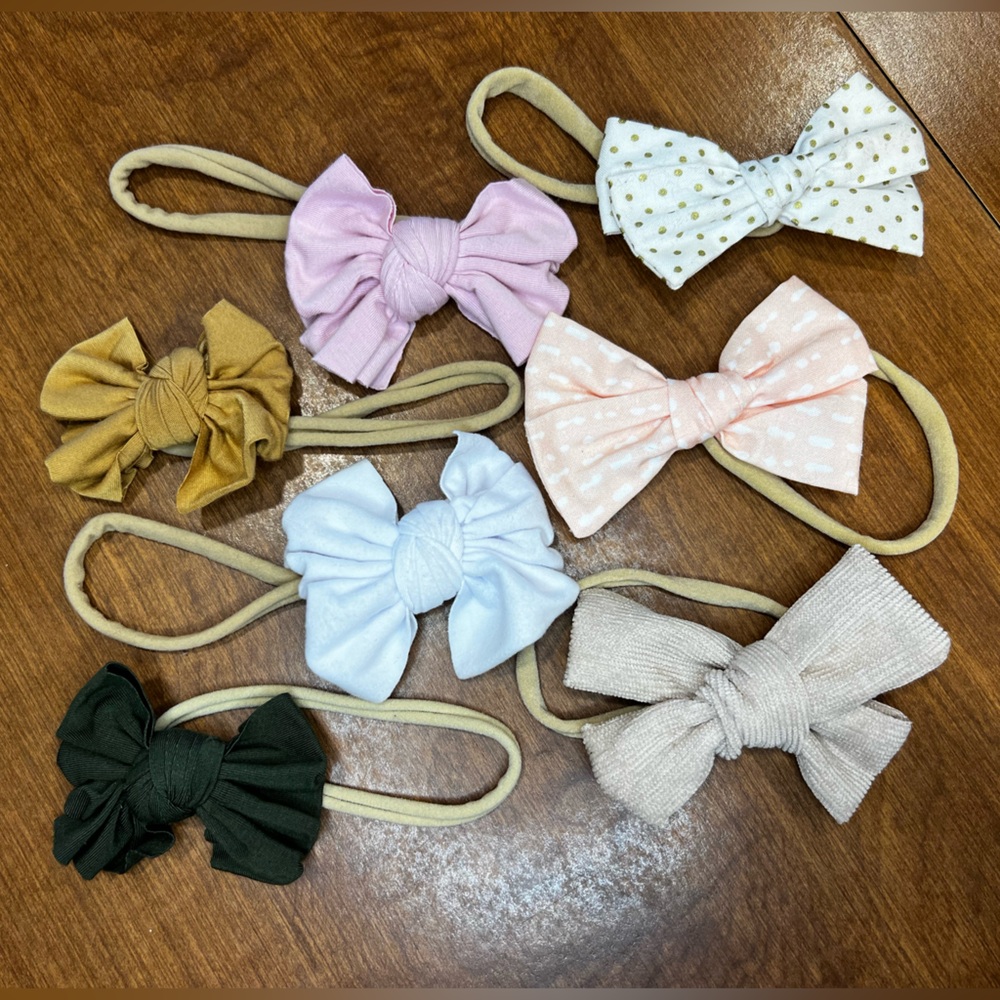 Variety Lot of 7 Stretchy Headband Baby Bows